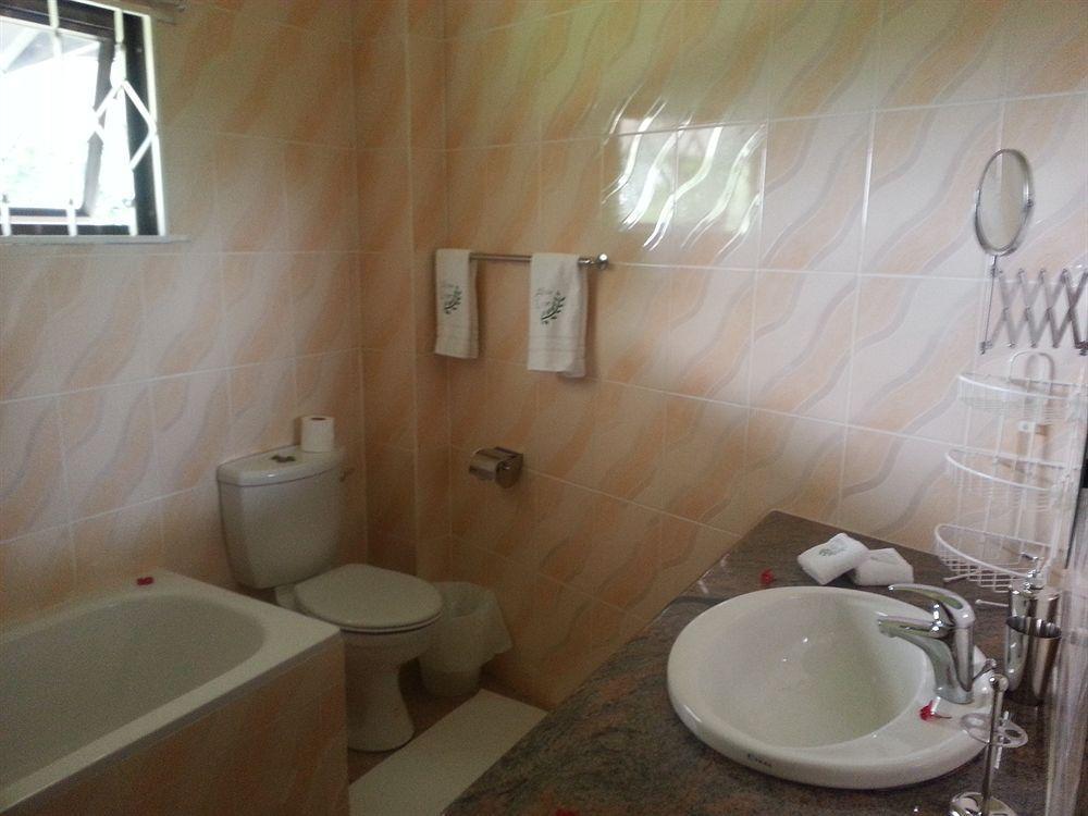 Lime Hill Lodge Anse aux Pins Eksteriør billede