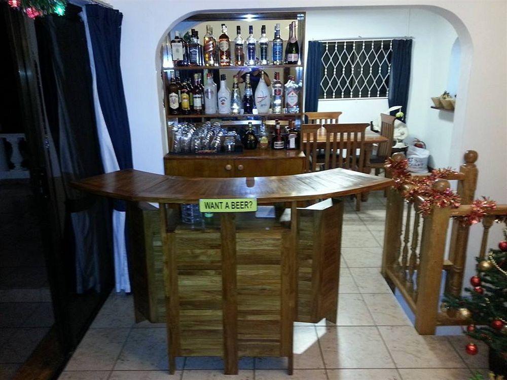 Lime Hill Lodge Anse aux Pins Eksteriør billede