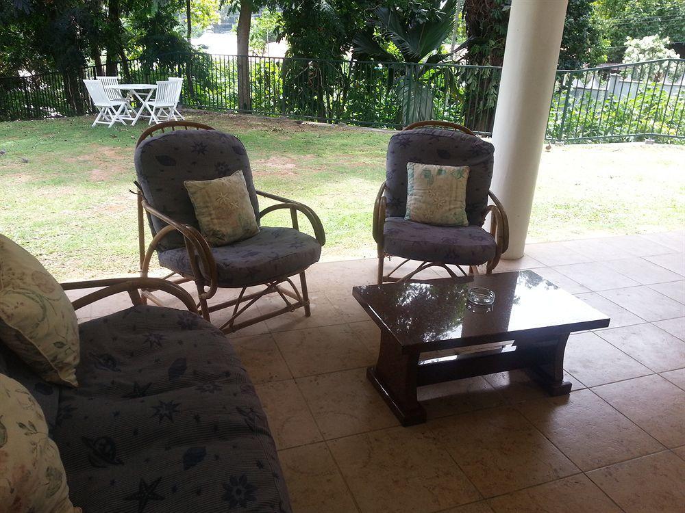 Lime Hill Lodge Anse aux Pins Eksteriør billede